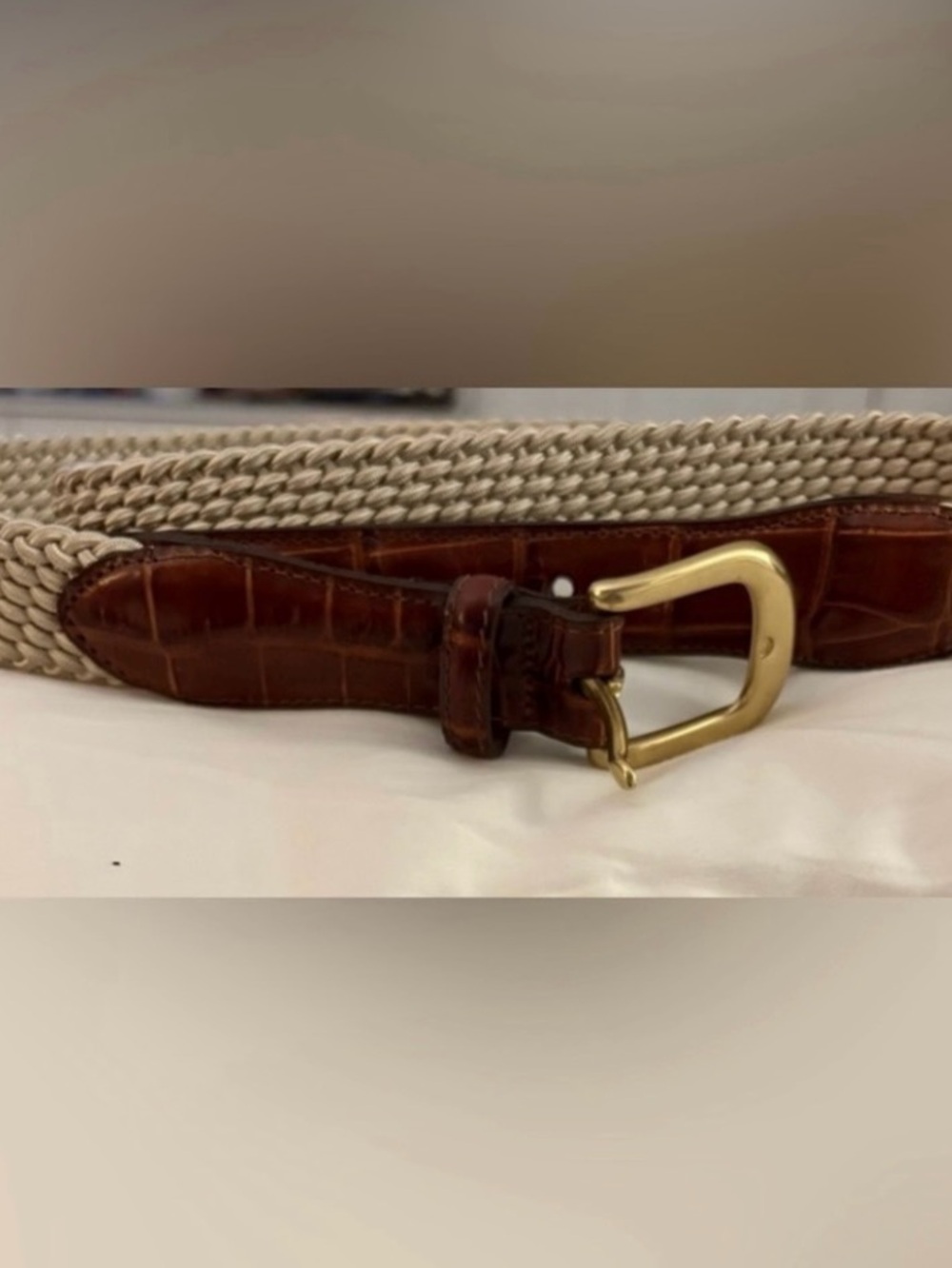 Brighton Men's beige with brown Croc Trim
Brass
Buckle belt (New)